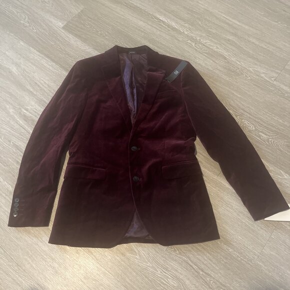 J Ferrar Mens Burgundy VELVET Slim Fit FORMAL Tux Jacket Modern PROM Blazer 38 R - Picture 1 of 3